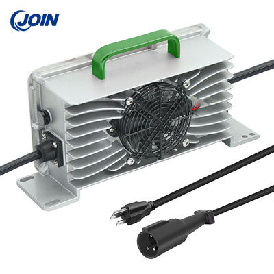 Xe golf di động Bộ sạc pin tích hợp Bộ sạc pin 48v 15a